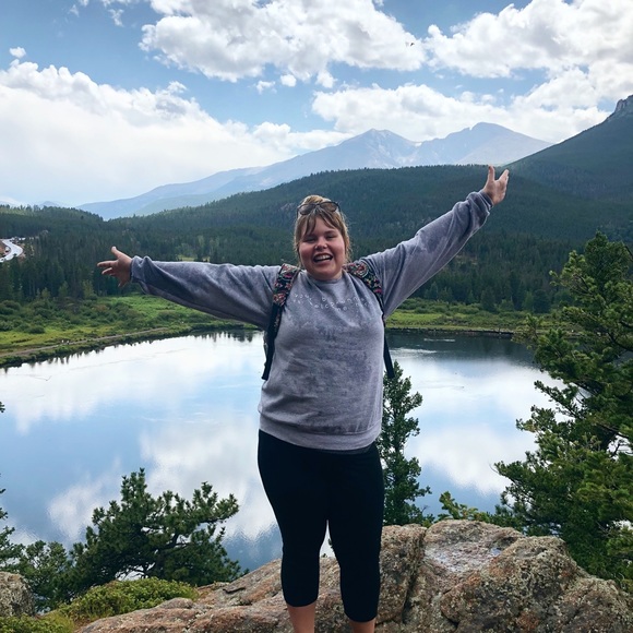 ♥️ MEET YOUR SELLER ♥️ - Picture 4 of 6